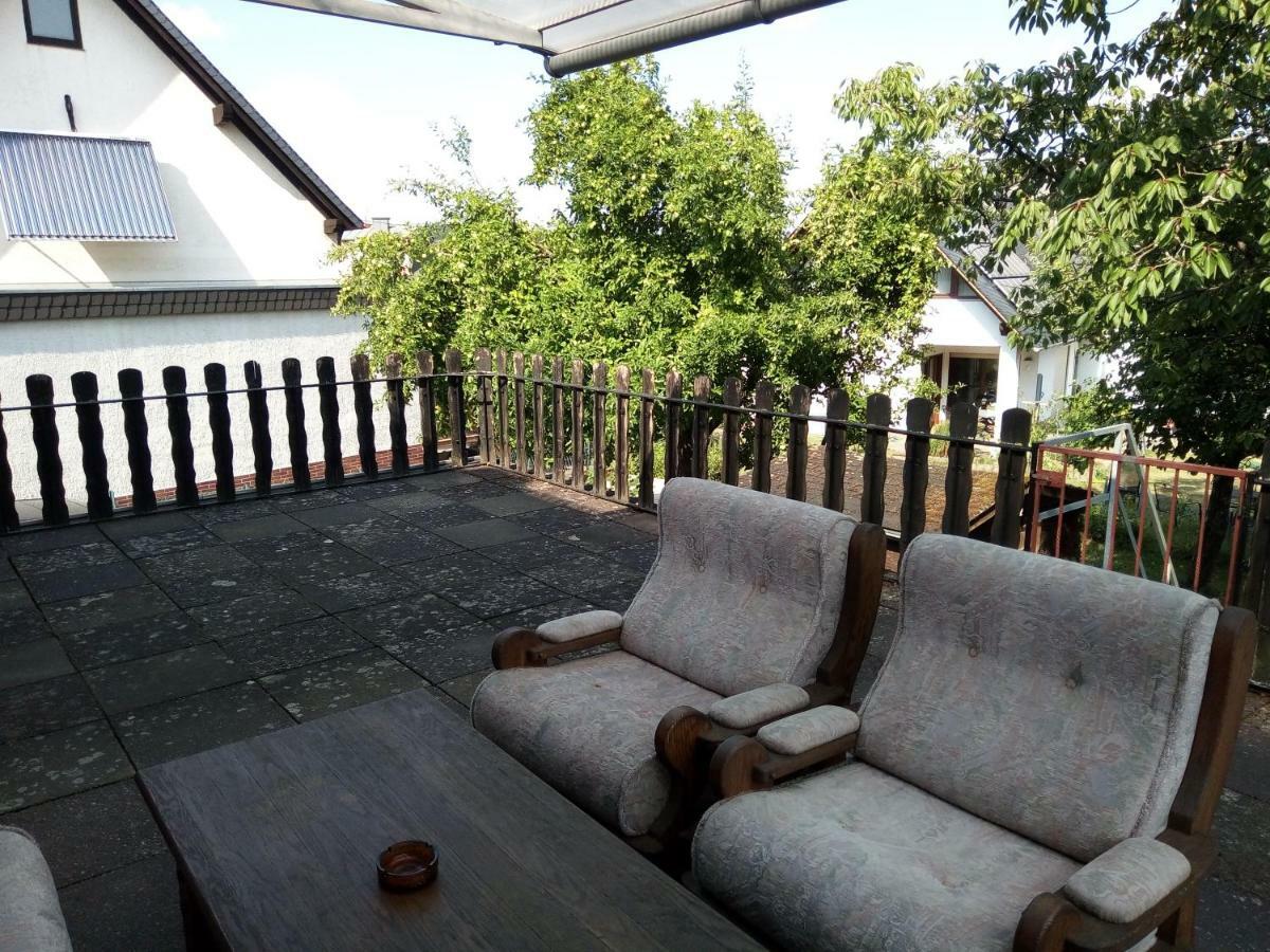 Haus Stefanie Villa Niederburg Buitenkant foto