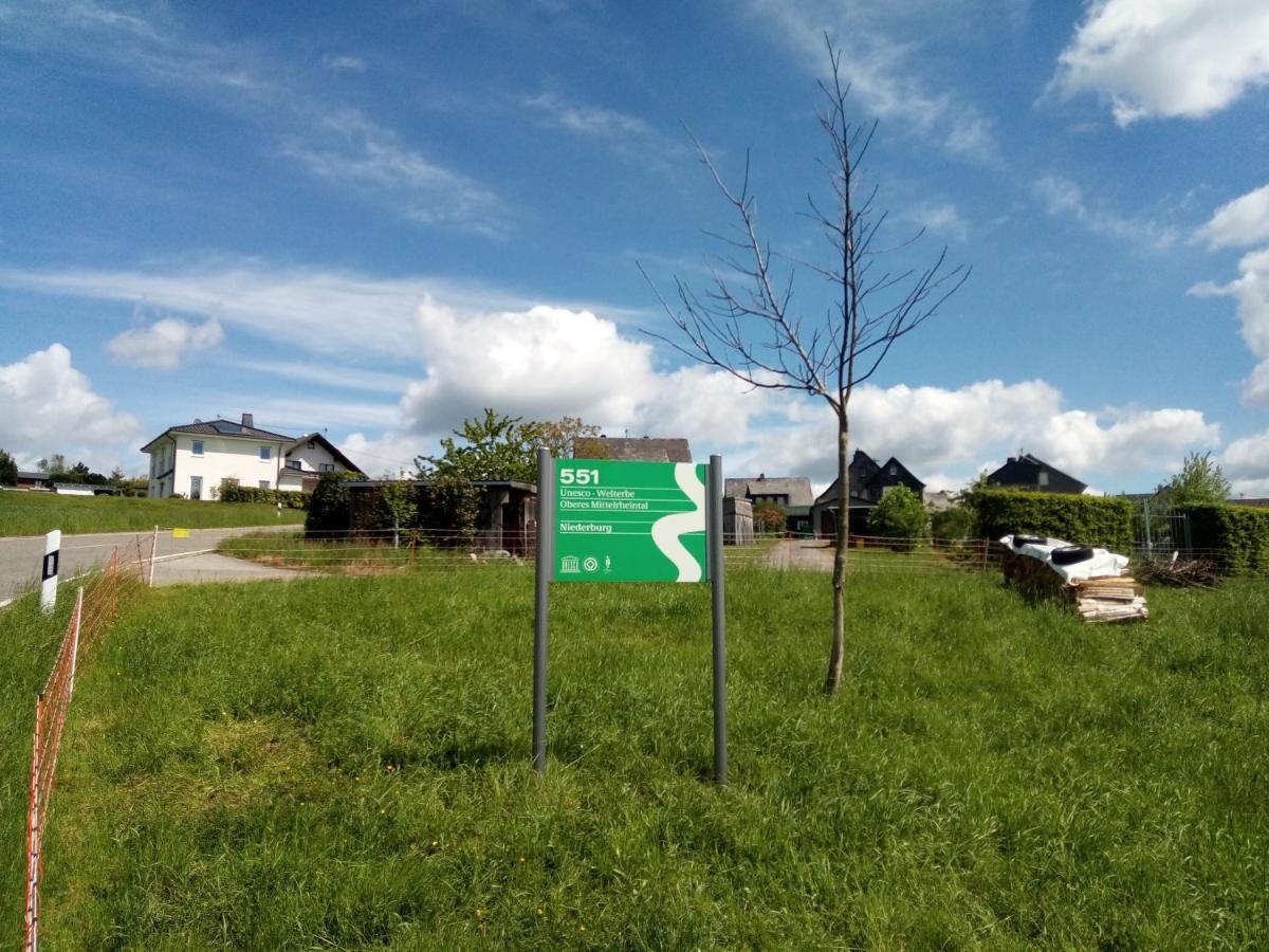 Haus Stefanie Villa Niederburg Buitenkant foto